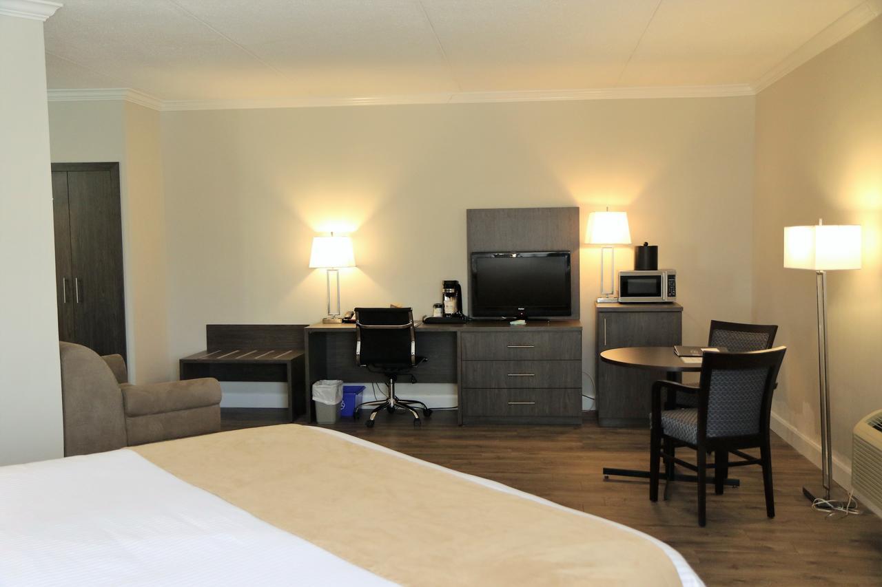 Best Western Laval-Montreal & Conference Centre Buitenkant foto