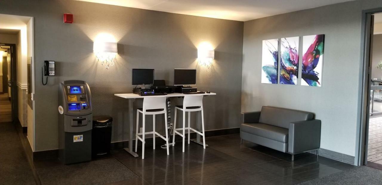 Best Western Laval-Montreal & Conference Centre Buitenkant foto