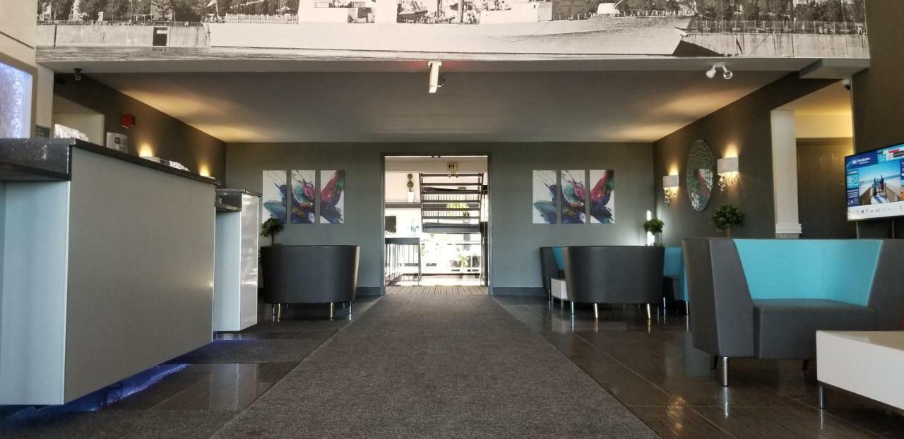 Best Western Laval-Montreal & Conference Centre Buitenkant foto