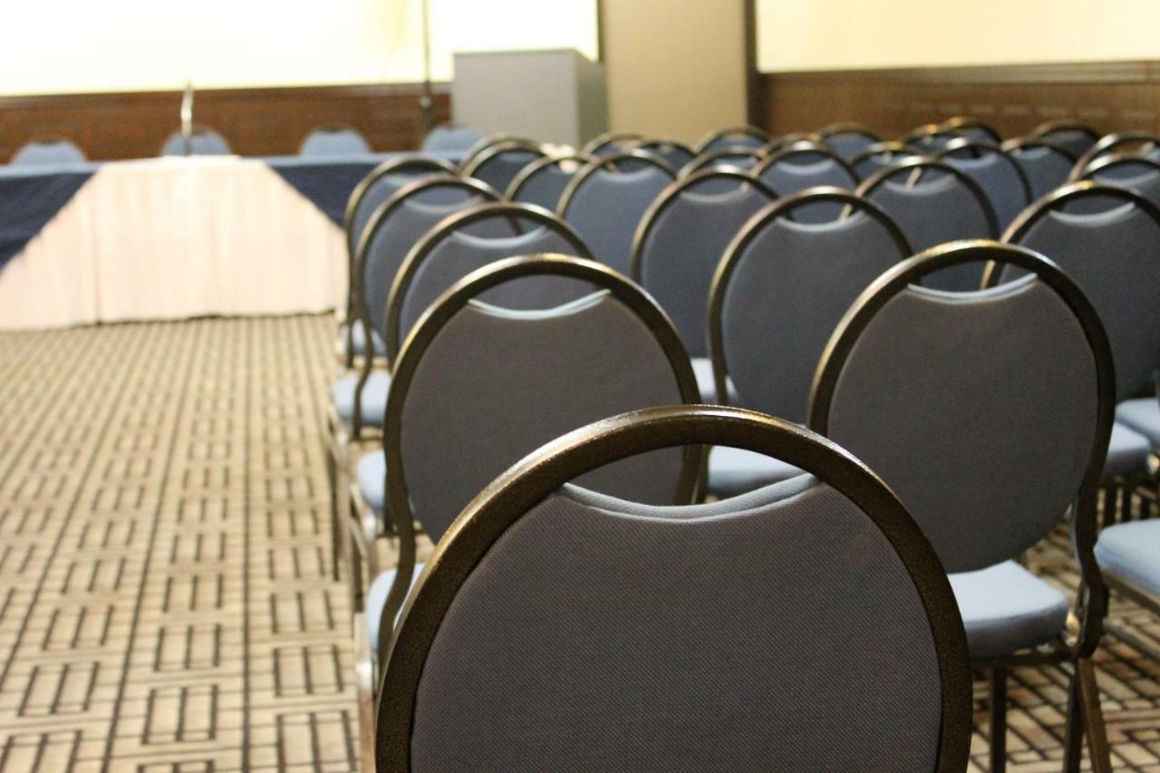 Best Western Laval-Montreal & Conference Centre Buitenkant foto
