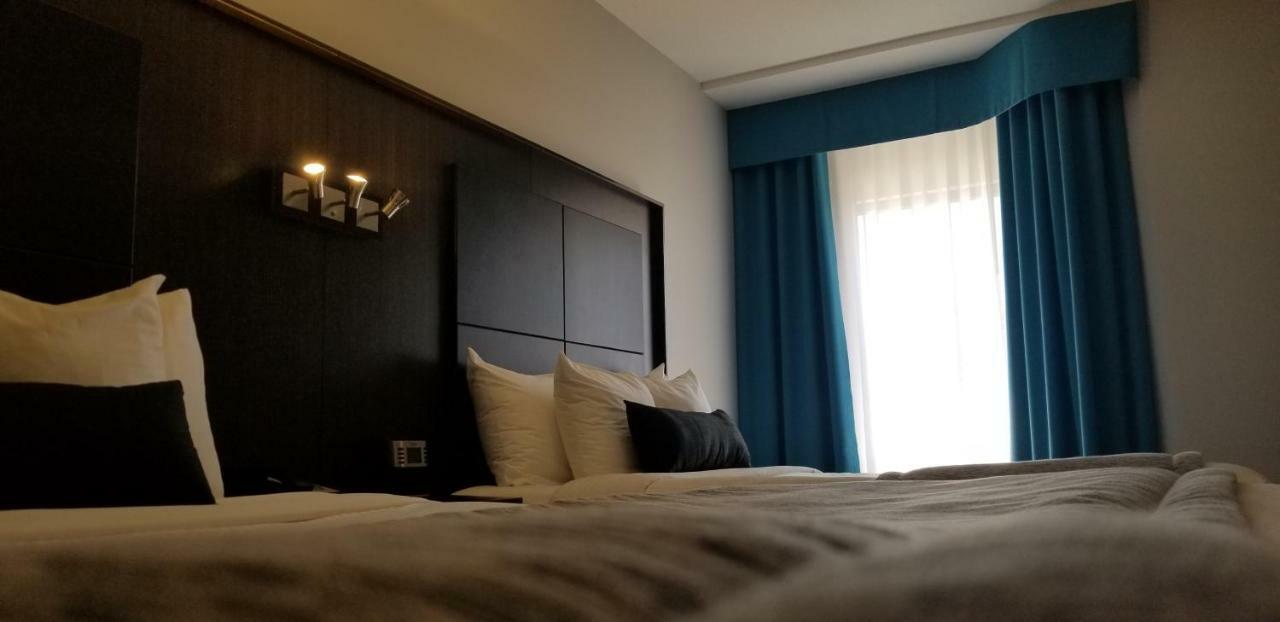 Best Western Laval-Montreal & Conference Centre Buitenkant foto